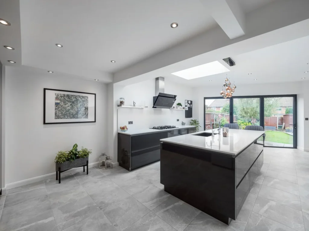 great-barr-rear-Day-1-36-Hollywood-7-