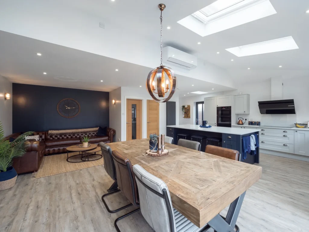 grovesnor-Home-3-12-