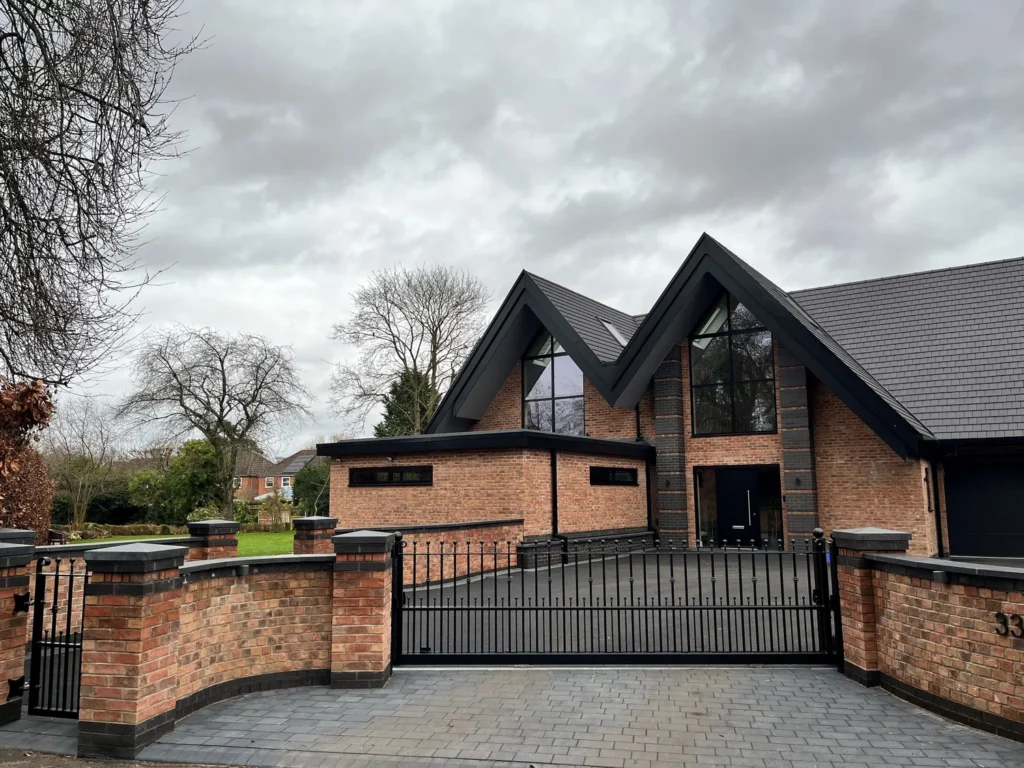 lichfield-new-build-33-the-green-01