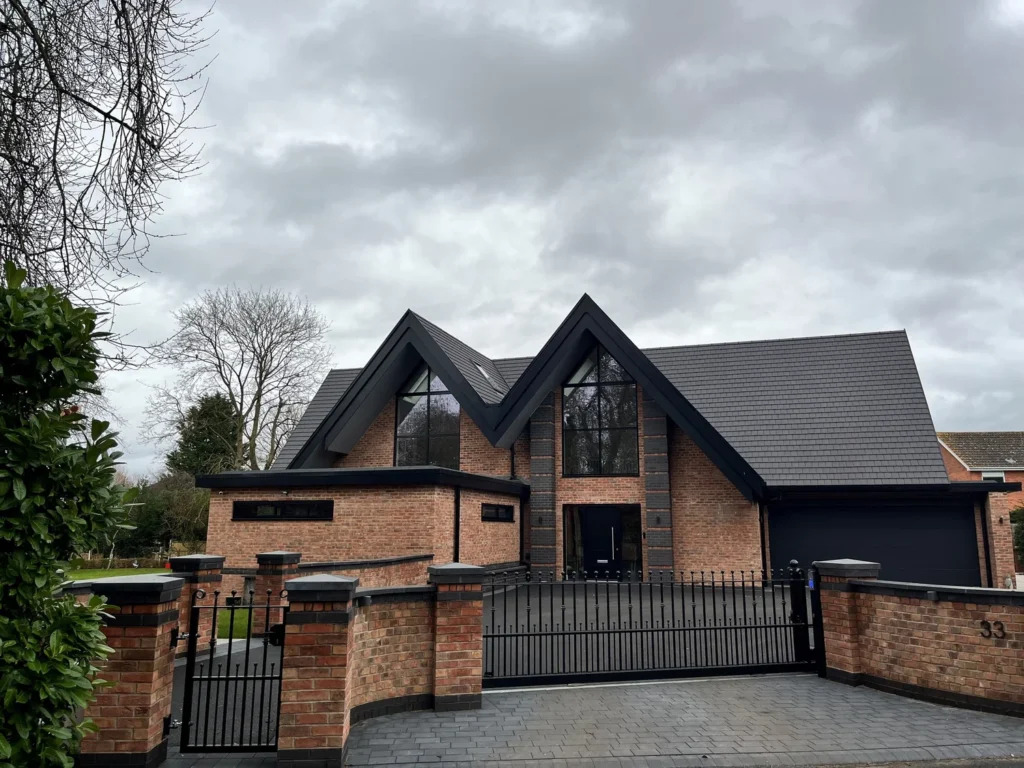 lichfield-new-build-33-the-green-02